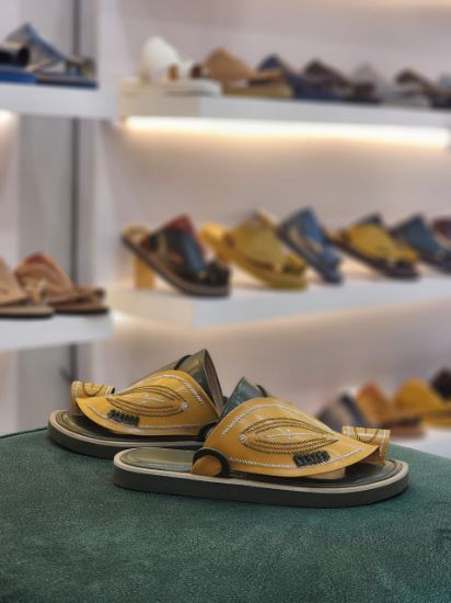 صورة زبيري وطني مطرز يدوي مديل م62